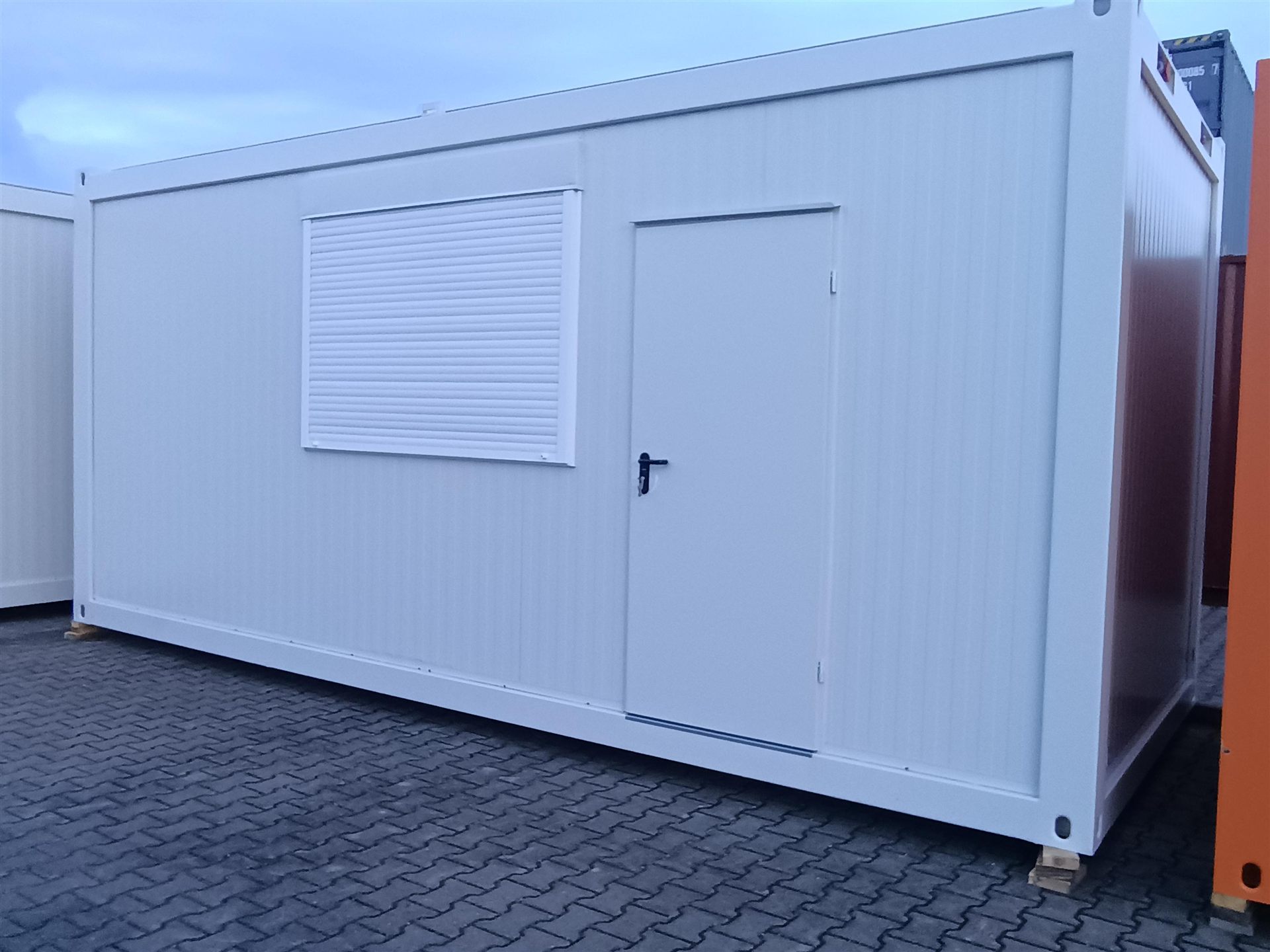 Raumcontainer
