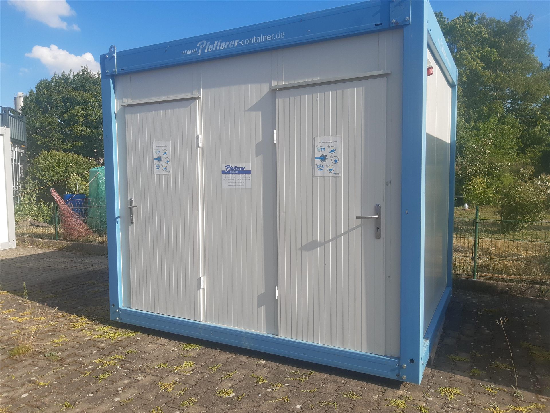 Sanitärcontainer