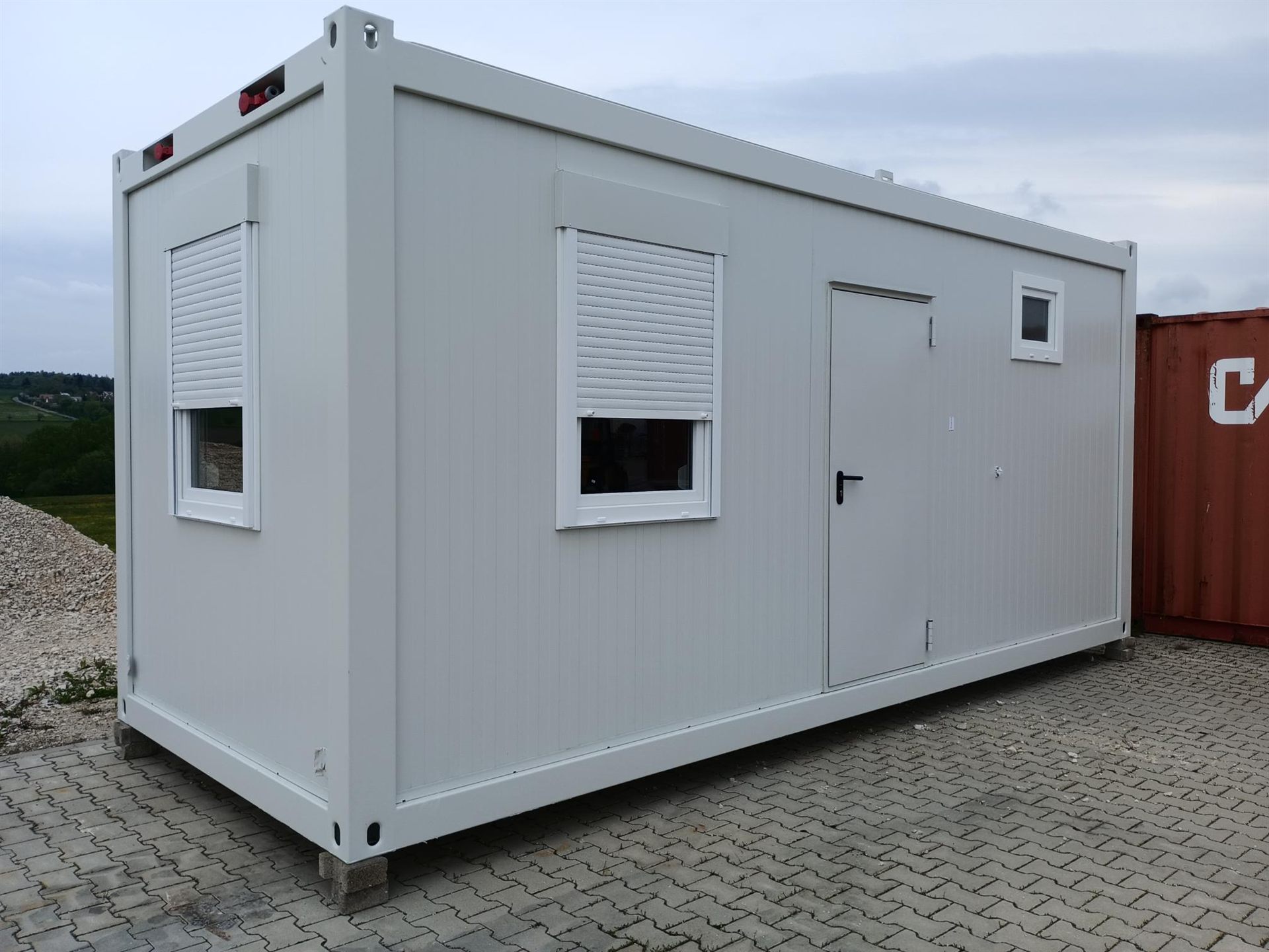 Sanitärcontainer