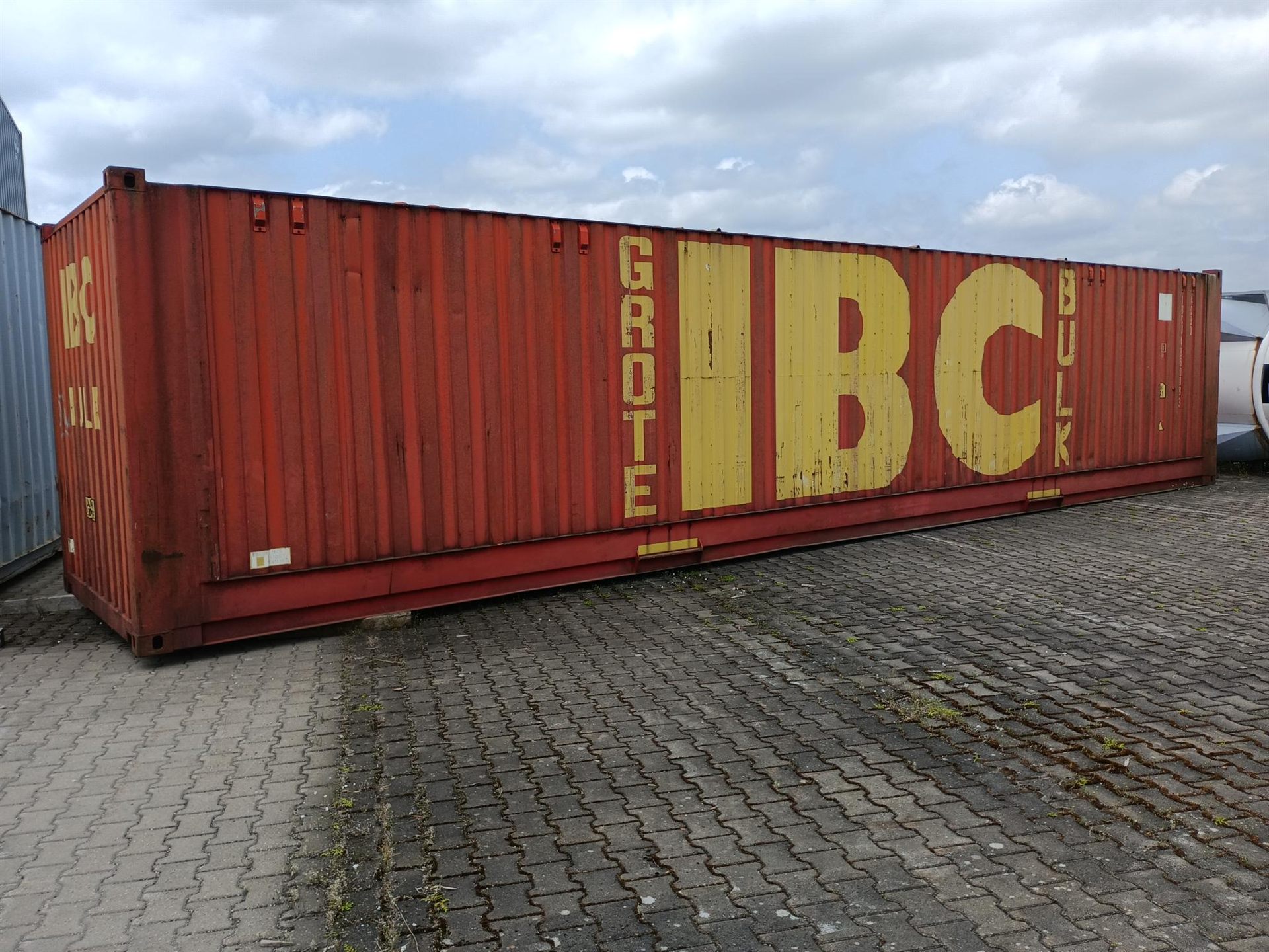Spezialcontainer